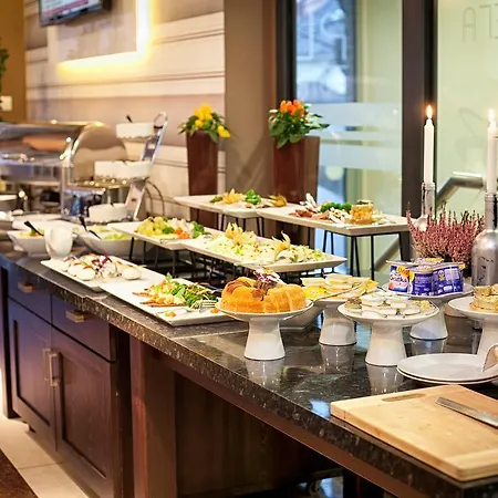 Planeta & Restauracja Hotel Mielno (Koszalin)